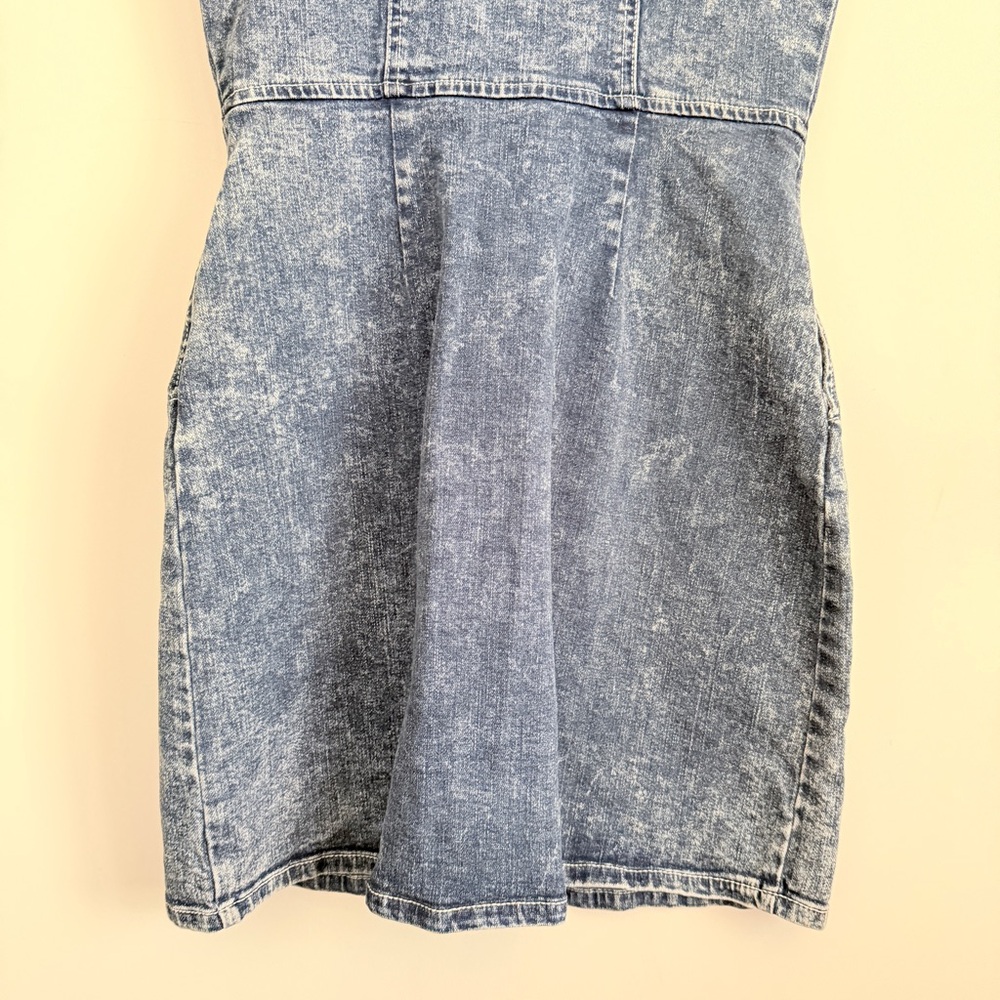 Vintage Jordache Sleeveless Button Up Acid Wash Denim Dress Size Small Y2K - Picture 11 of 13
